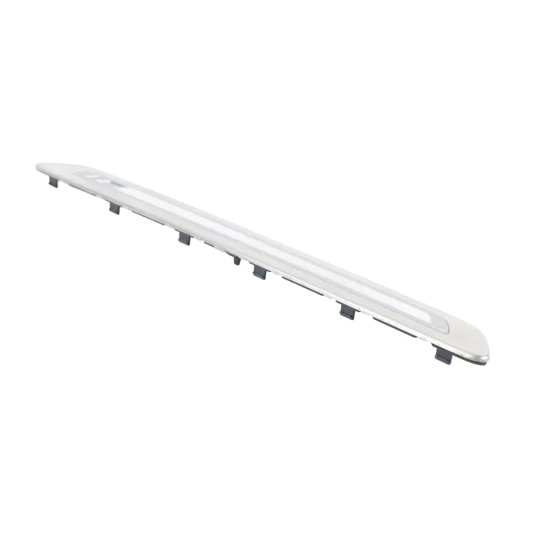 Volkswagen Touareg 7P R-Line Moldura Umbral Puerta Delantera Derecha - SKU 7P6853468J - Número de pieza 7P6853468J