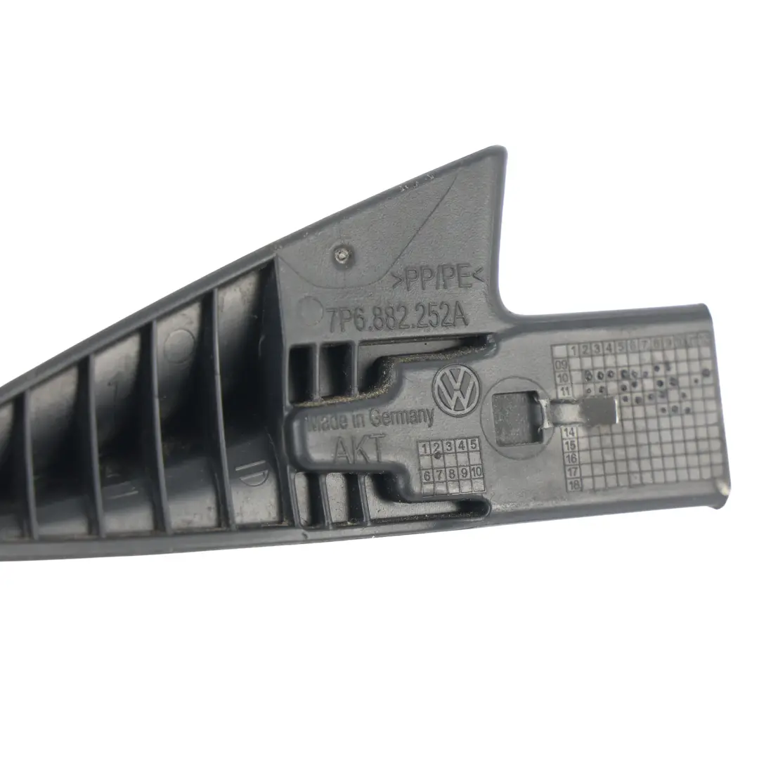 Volkswagen Touareg 7P Maniglia Altezza Sedile Anteriore Destra - SKU 7P6882252A - Numero di parte 7P6882252A