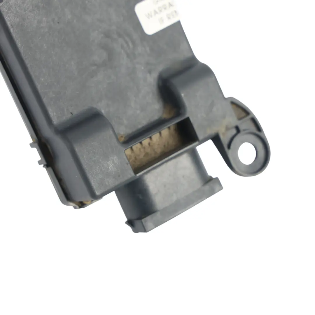 7P Modulo Controllo Pressione Gomme 3.0 TDI per Volkswagen Touareg con numero di parte 7P6907273F Volkswagen Touareg 7P Modulo Controllo Pressione Gomme 3.0 TDI - SKU 7P6907273F - Numero di parte 7P6907273F