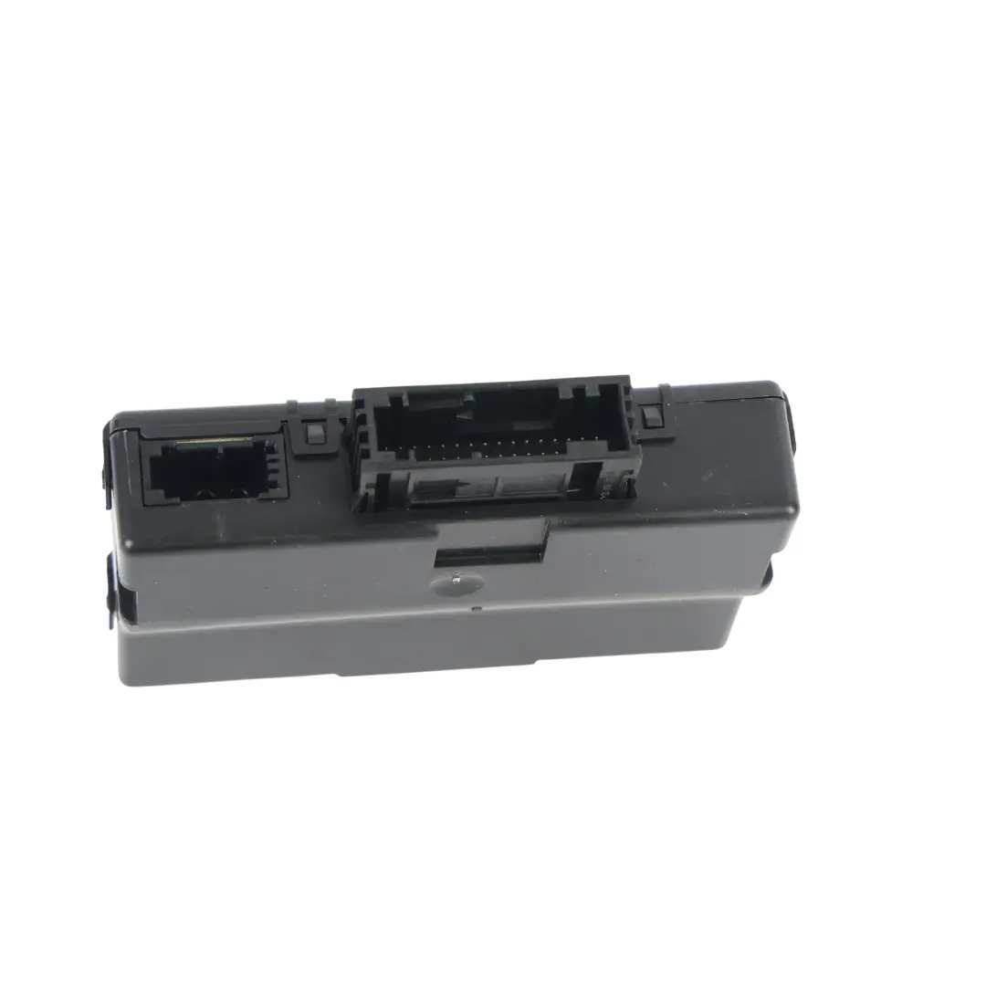 7P MK2 Gateway Control Unit Module ECU to VW Volkswagen Touareg with Part number 7P6907530J VW Volkswagen Touareg 7P MK2 Gateway Control Unit Module ECU - SKU 7P6907530J - Part number 7P6907530J