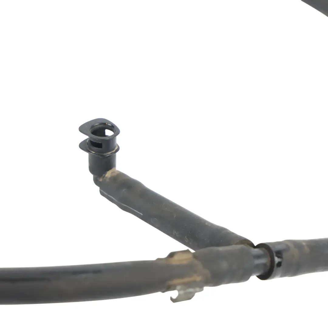 7P Manguera Tubo Lavafaros para Volkswagen Touareg con número de pieza 7P6955970A Volkswagen Touareg 7P Manguera Tubo Lavafaros - SKU 7P6955970A - Número de pieza 7P6955970A