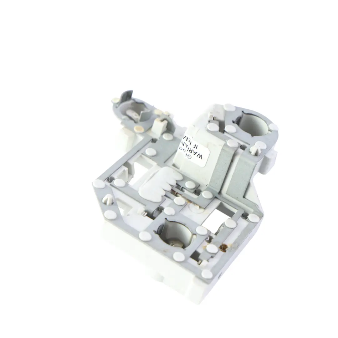 MK4 Support Douille Ampoule Feu Arrière Droit pour Ford Mondeo à propos du numéro de pièce 7S71-13N004-B Ford Mondeo MK4 Support Douille Ampoule Feu Arrière Droit - SKU 7S71-13N004-B - Numéro de pièce 7S71-13N004-B