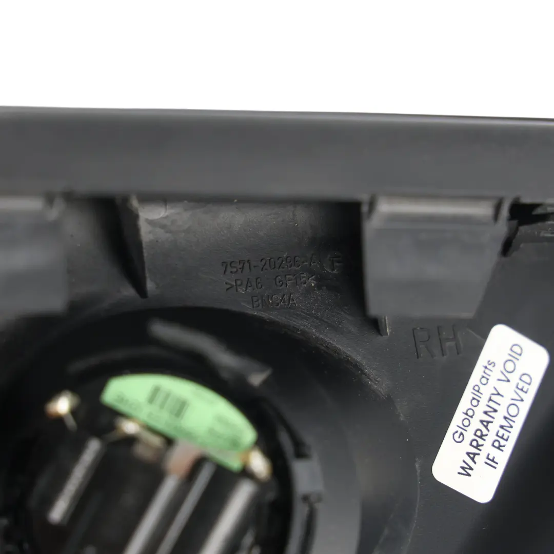 MK4 Panel Moldura Puerta Delantera Derecha para Ford Mondeo con número de pieza 7S71-20296-AFW Ford Mondeo MK4 Panel Moldura Puerta Delantera Derecha - SKU 7S71-20296-AFW - Número de pieza 7S71-20296-AFW
