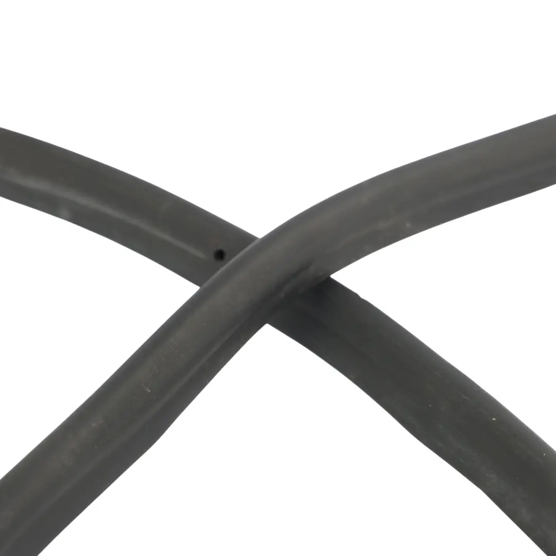 MK4 Joint Caoutchouc Porte Avant Gauche pour Ford Mondeo à propos du numéro de pièce 7S71-A20709-AF Ford Mondeo MK4 Joint Caoutchouc Porte Avant Gauche - SKU 7S71-A20709-AF - Numéro de pièce 7S71-A20709-AF