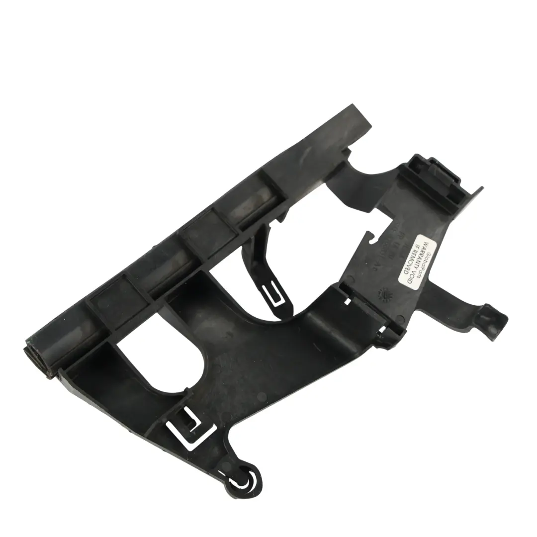 Ford Mondeo Mk4 Mocowanie Osłony Zamka Tylnych Drzwi Lewy - SKU 7S71-A266B31-AD - Numer Części 7S71-A266B31-AD