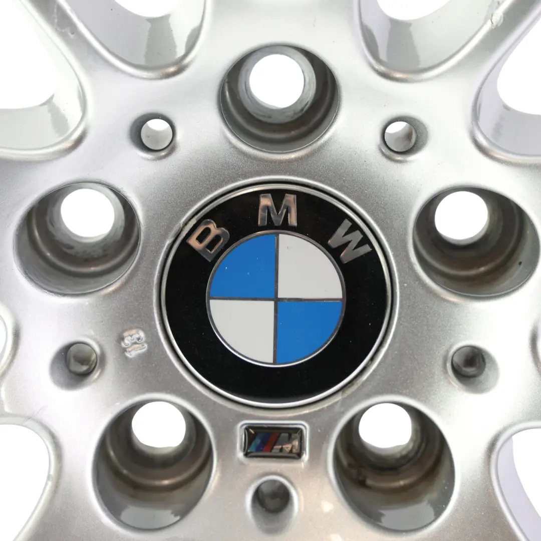 Przednia Felga Aluminiowa 18" 8J ET:34 M Spider Spoke 193 do BMW E90 E91 E92 o numerze 8036933 BMW E90 E91 E92 Przednia Felga Aluminiowa 18" 8J ET:34 M Spider Spoke 193 - SKU 8036933-4 - Numer Części 8036933