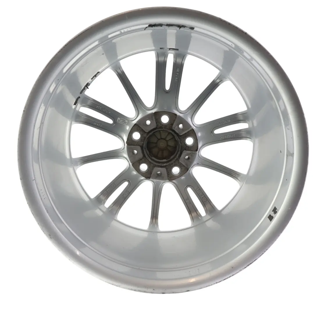 Tylna Felga Aluminiowa 18" 8,5J do BMW E90 E91 E92 o numerze 8036934 BMW E90 E91 E92 Tylna Felga Aluminiowa 18" 8,5J - SKU 8036934-1 - Numer Części 8036934