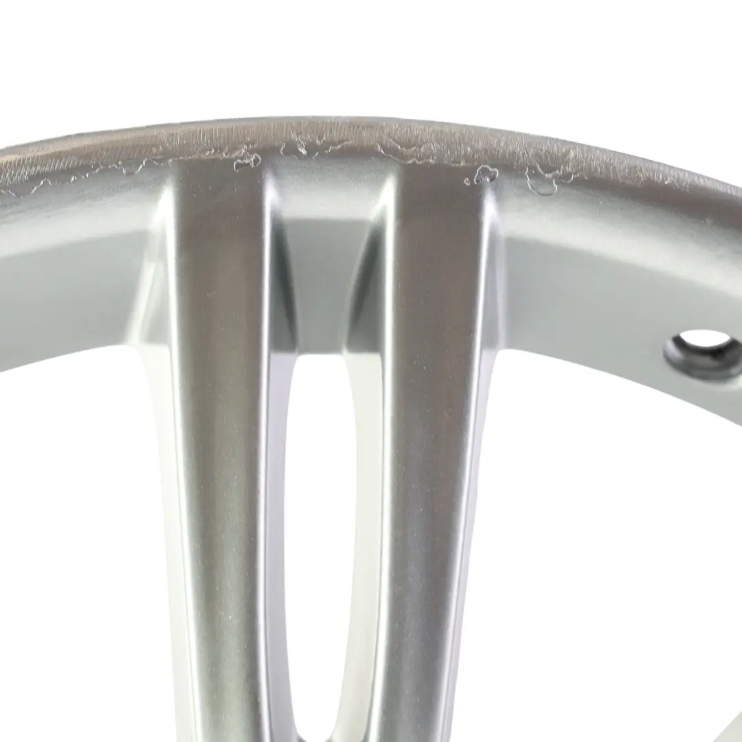 Tylna Felga Aluminiowa 18" 8,5J do BMW E90 E91 E92 o numerze 8036934 BMW E90 E91 E92 Tylna Felga Aluminiowa 18" 8,5J - SKU 8036934-1 - Numer Części 8036934