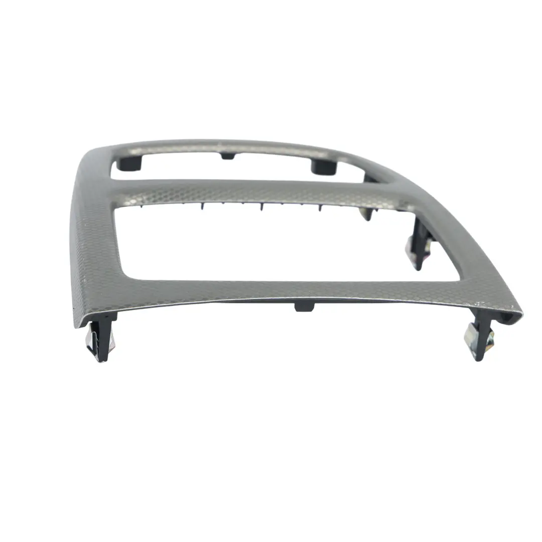 Mittelkonsole Verkleidung Hinten Gletschersilber für BMW E92 E93 mit Teilenummer 8049071 BMW E92 E93 Mittelkonsole Verkleidung Hinten Gletschersilber - SKU 8049071 - Teilenummer 8049071