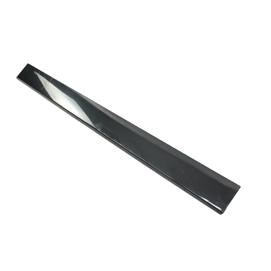 Bande Porte M Sport Garniture Avant Droit Noir Saphir 475 pour BMW X3 F25 à propos du numéro de pièce 8052082 BMW X3 F25 Bande Porte M Sport Garniture Avant Droit Noir Saphir 475 - SKU 8052082-BS1 - Numéro de pièce 8052082