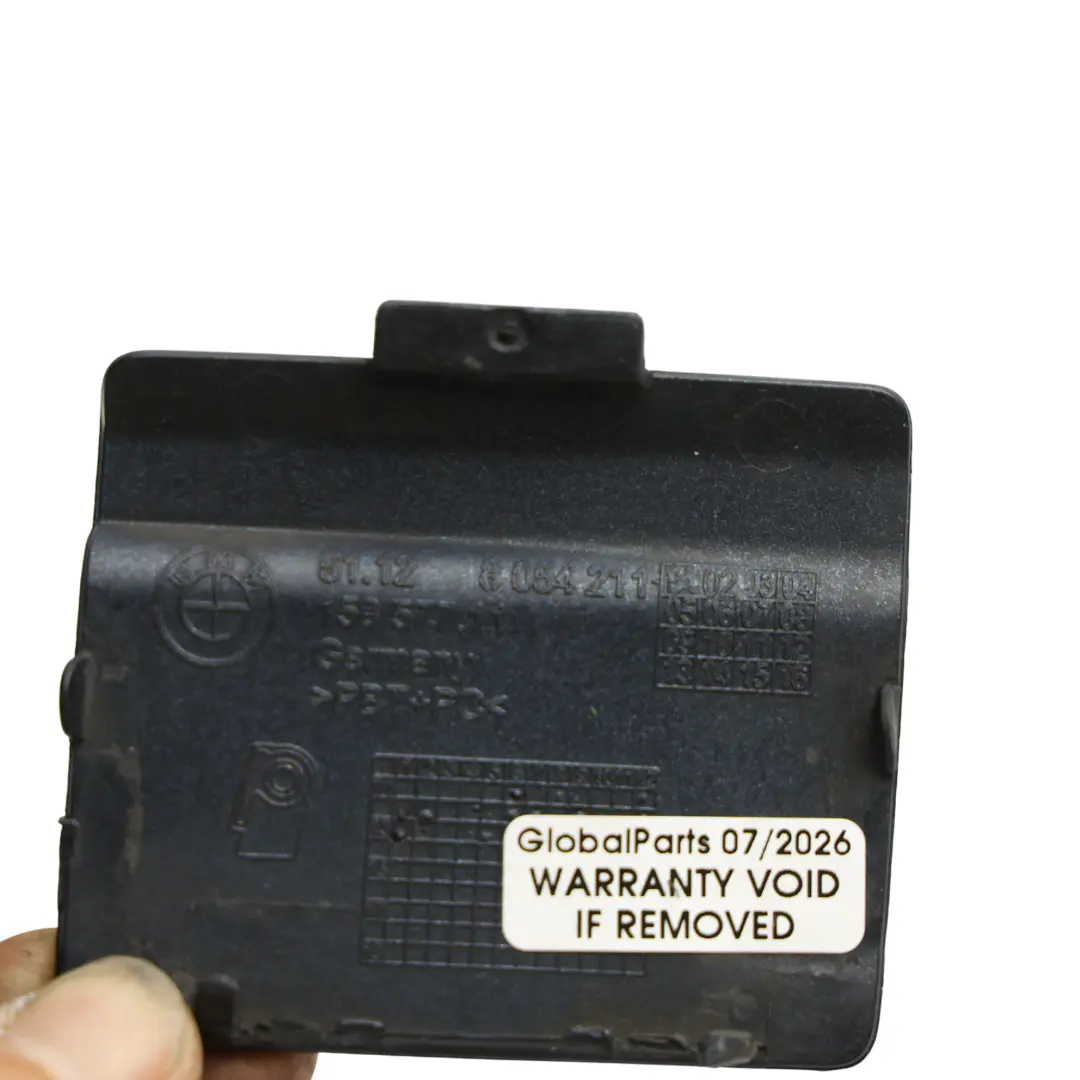 Tapa Gancho Remolque Trasero Azul Estoril Metalizado B45 para BMW F31 M Sport con número de pieza 8056616 BMW F31 M Sport Tapa Gancho Remolque Trasero Azul Estoril Metalizado B45 - SKU 8056616-EB - Número de pieza 8056616