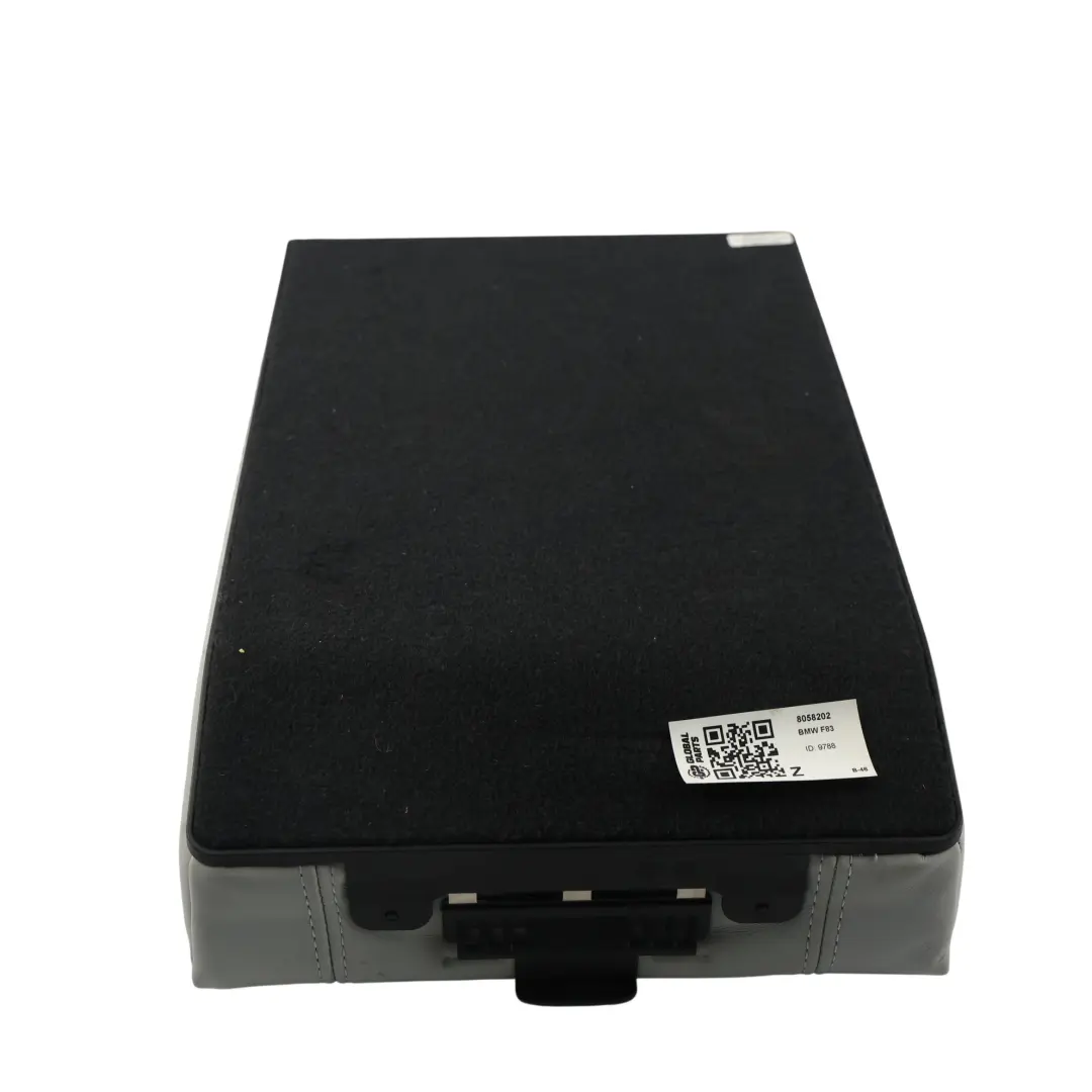 BMW M4 F83 Housse Siège Arrière Insert Dossier Cuir Silverstone - SKU 8058202 - Numéro de pièce 8058202