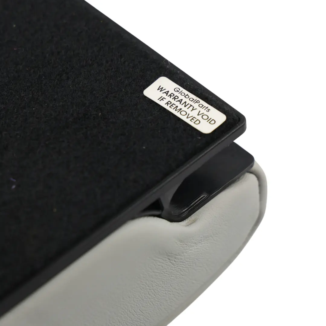 Rücksitz Bezug Rückenlehne Einsatz Leder Silverstone für BMW M4 F83 mit Teilenummer 8058202 BMW M4 F83 Rücksitz Bezug Rückenlehne Einsatz Leder Silverstone - SKU 8058202 - Teilenummer 8058202