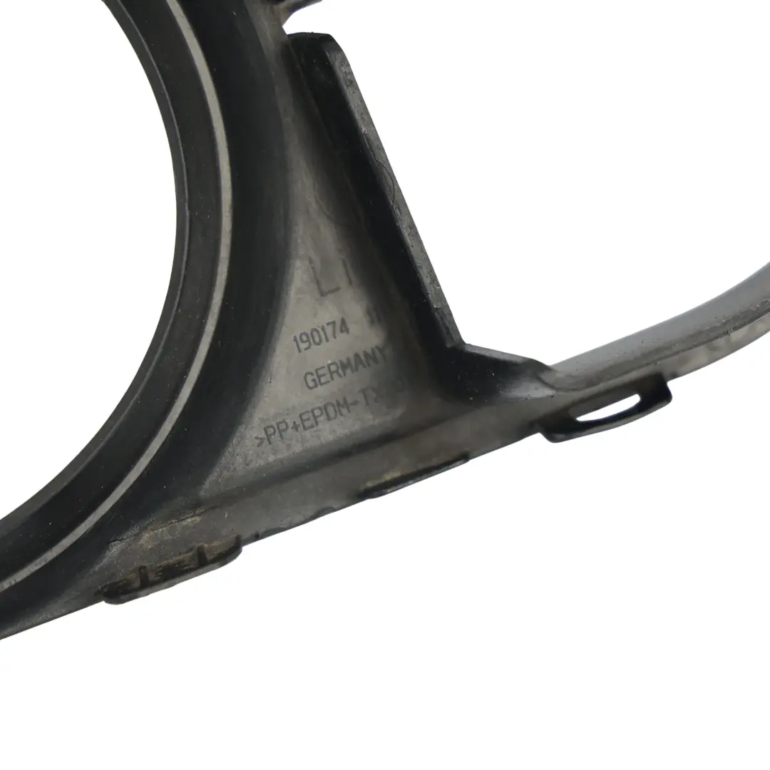 BMW F10 Parrilla Inferior Parachoques Delantera Izquierda Soporte - SKU 8059001 - Número de pieza 8059001