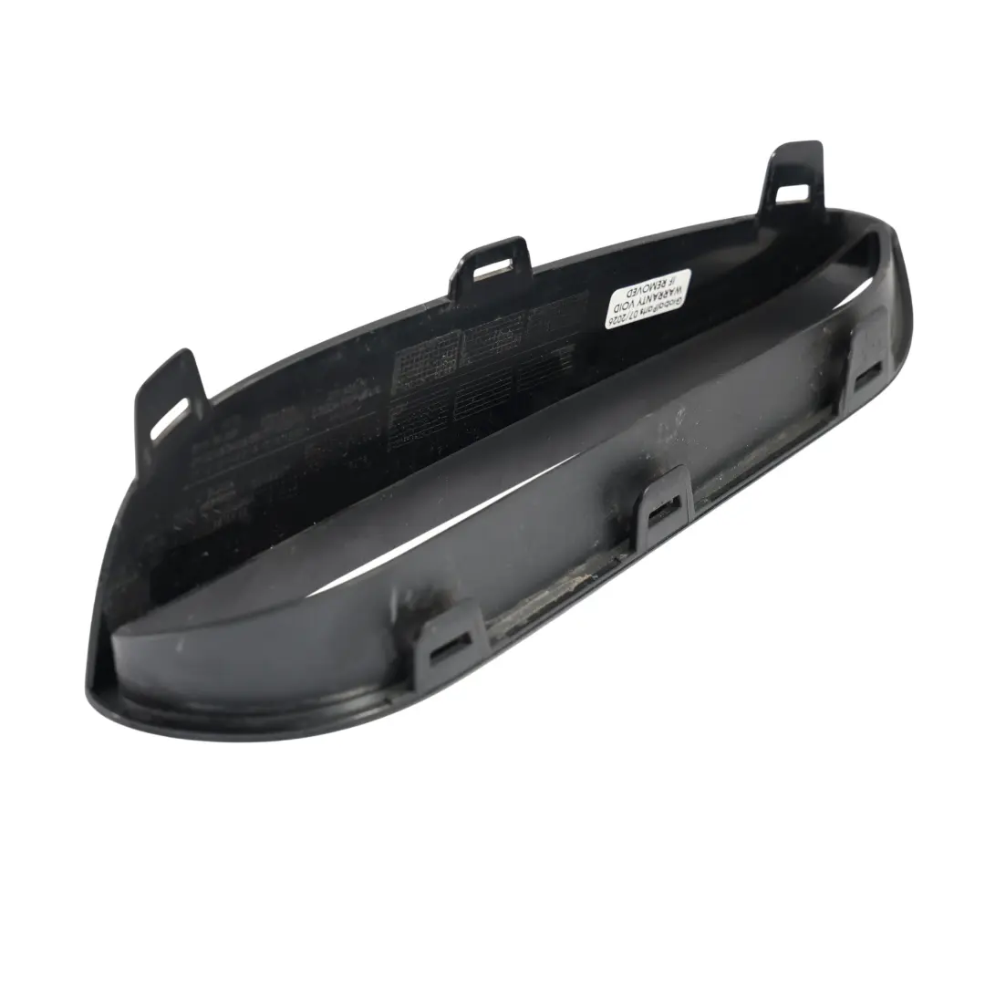 Soporte Rejilla Lateral Delantera Izquierda para BMW F40 M Sport con número de pieza 8075625 BMW F40 M Sport Soporte Rejilla Lateral Delantera Izquierda - SKU 8075625 - Número de pieza 8075625