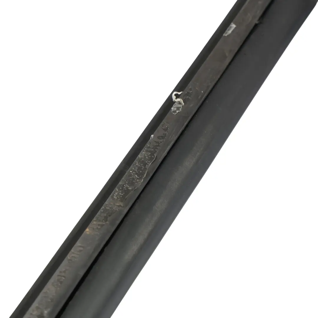 Audi Q2 GA Türfenster Führungsschiene Dichtung Gummi Hinten Links - SKU 81A839439A - Teilenummer 81A839439A