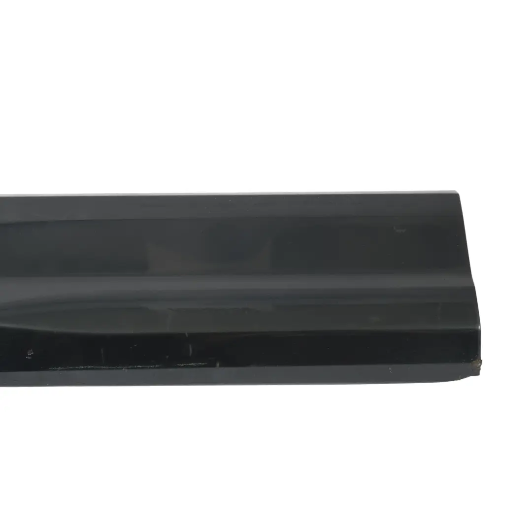 Pannello Porta Posteriore Destra Grigio Manhattan X7L per Audi Q2 GA con numero di parte 81A853970B Audi Q2 GA Pannello Porta Posteriore Destra Grigio Manhattan X7L - SKU 81A853970B-MAGR - Numero di parte 81A853970B