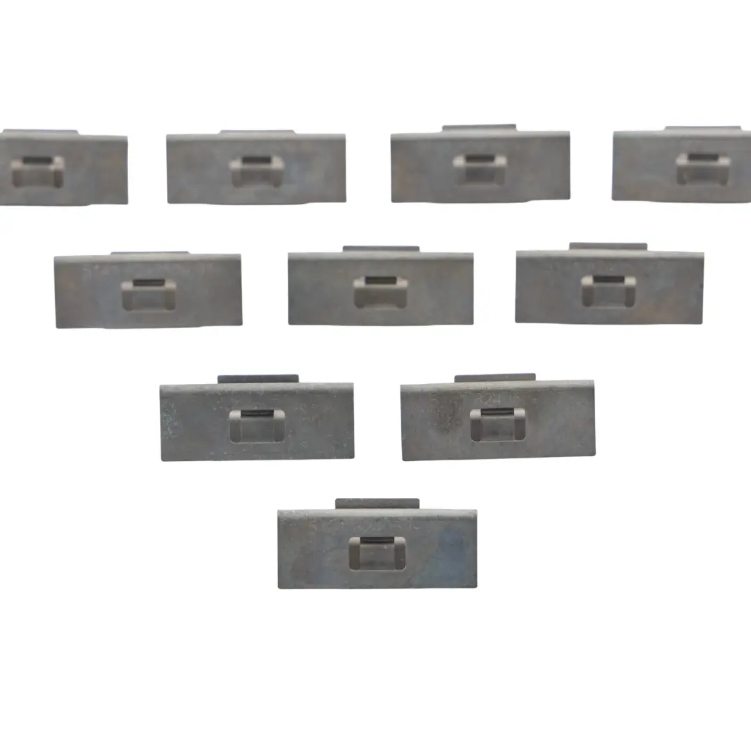 Clip Supporto Copertura Pannello Porta SET per BMW F39 E90 con numero di parte 8249509 BMW F39 E90 Clip Supporto Copertura Pannello Porta SET - SKU 8249509 - Numero di parte 8249509