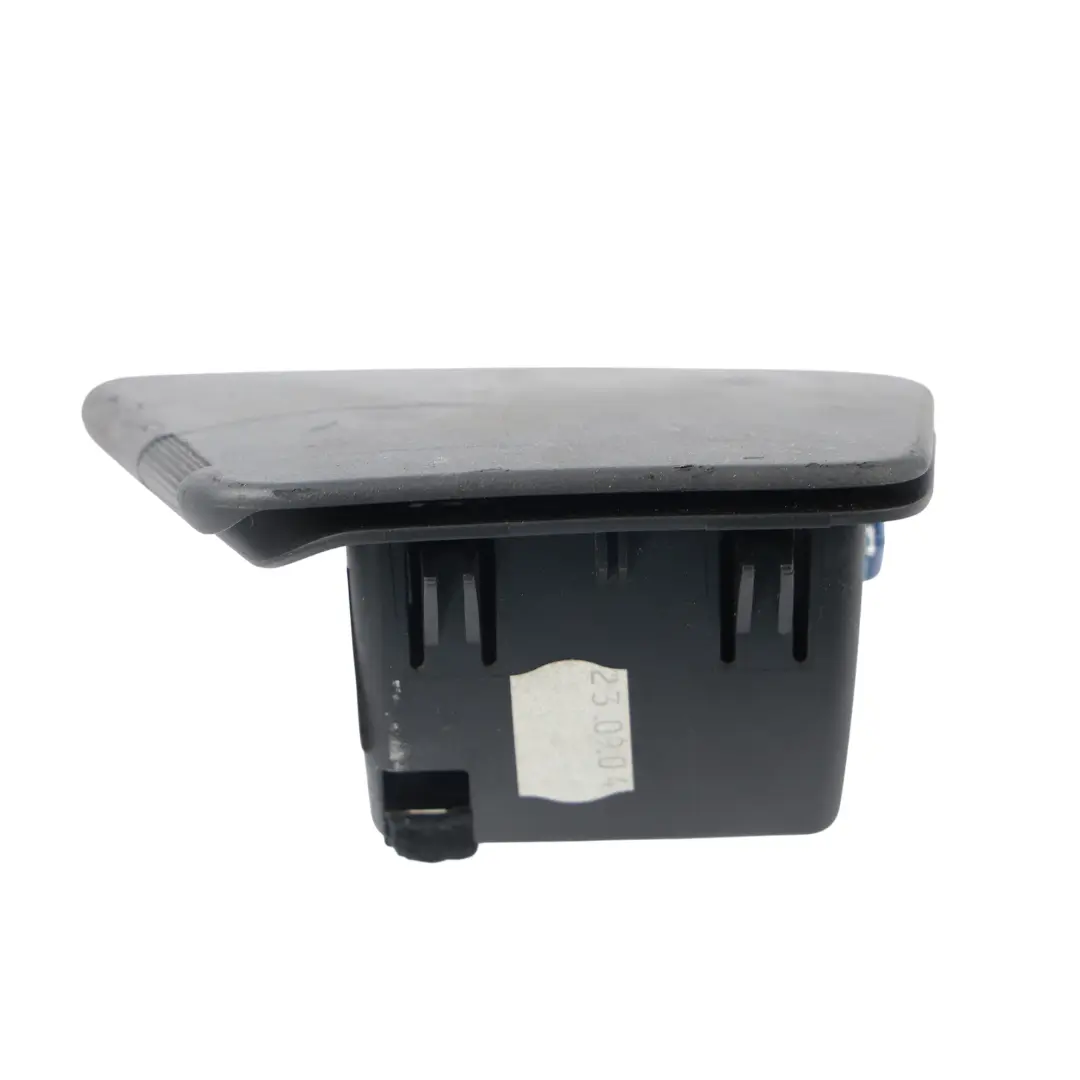 Range Rover L322 Rangement Insert Porte Arrière Droit 8263669 - SKU 8263670 - Numéro de pièce 8263670