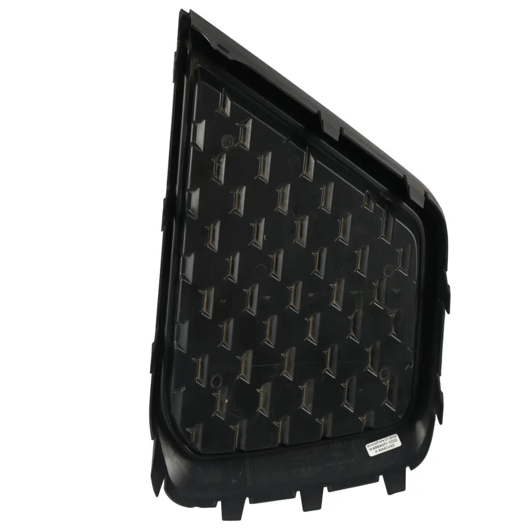 Stoßstange Vorne Unteres Gitter Rechts für Audi A1 8X mit Teilenummer 82A807682F Audi A1 8X Stoßstange Vorne Unteres Gitter Rechts - SKU 82A807682F - Teilenummer 82A807682F