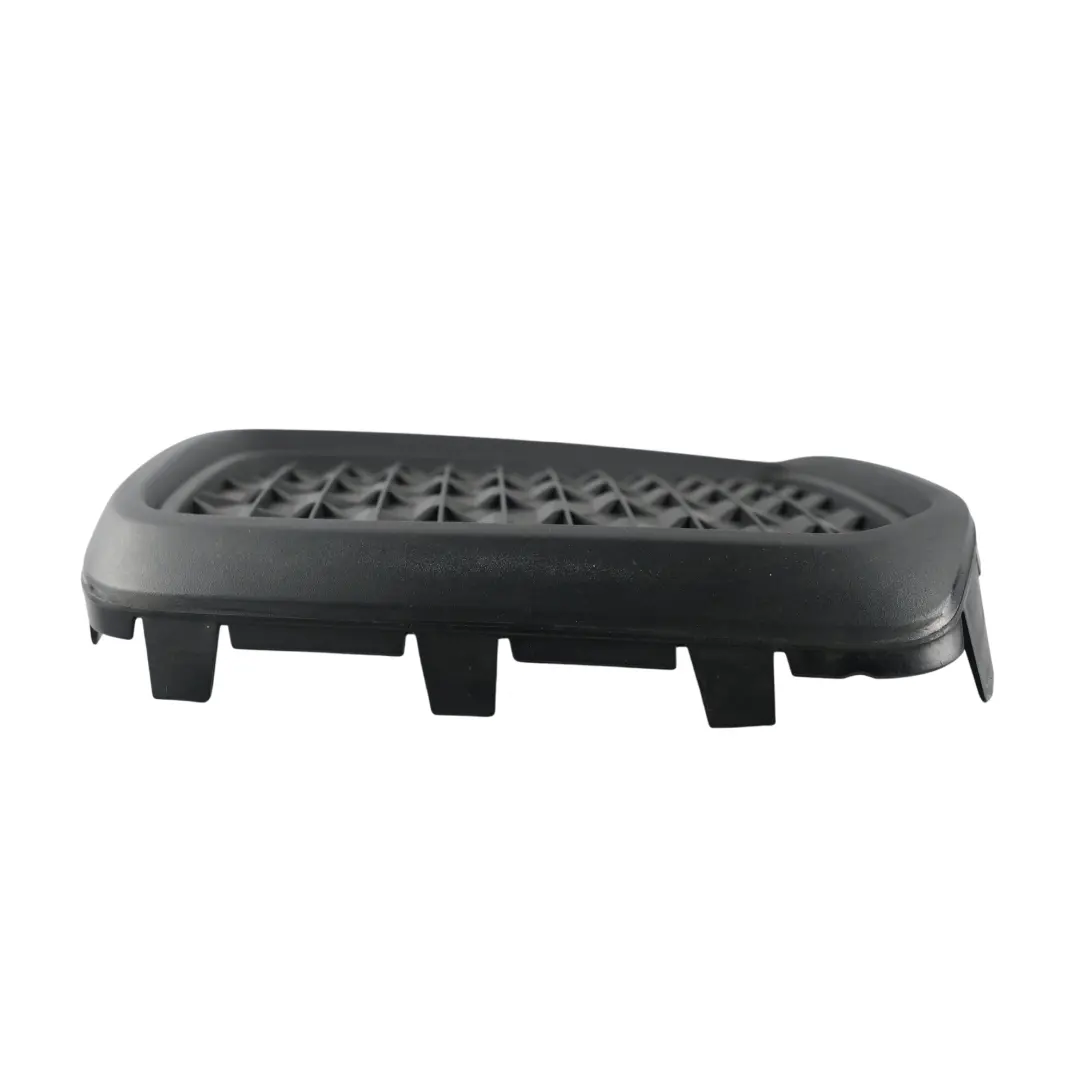 Audi A1 8X Stoßstange Vorne Unteres Gitter Rechts - SKU 82A807682F - Teilenummer 82A807682F