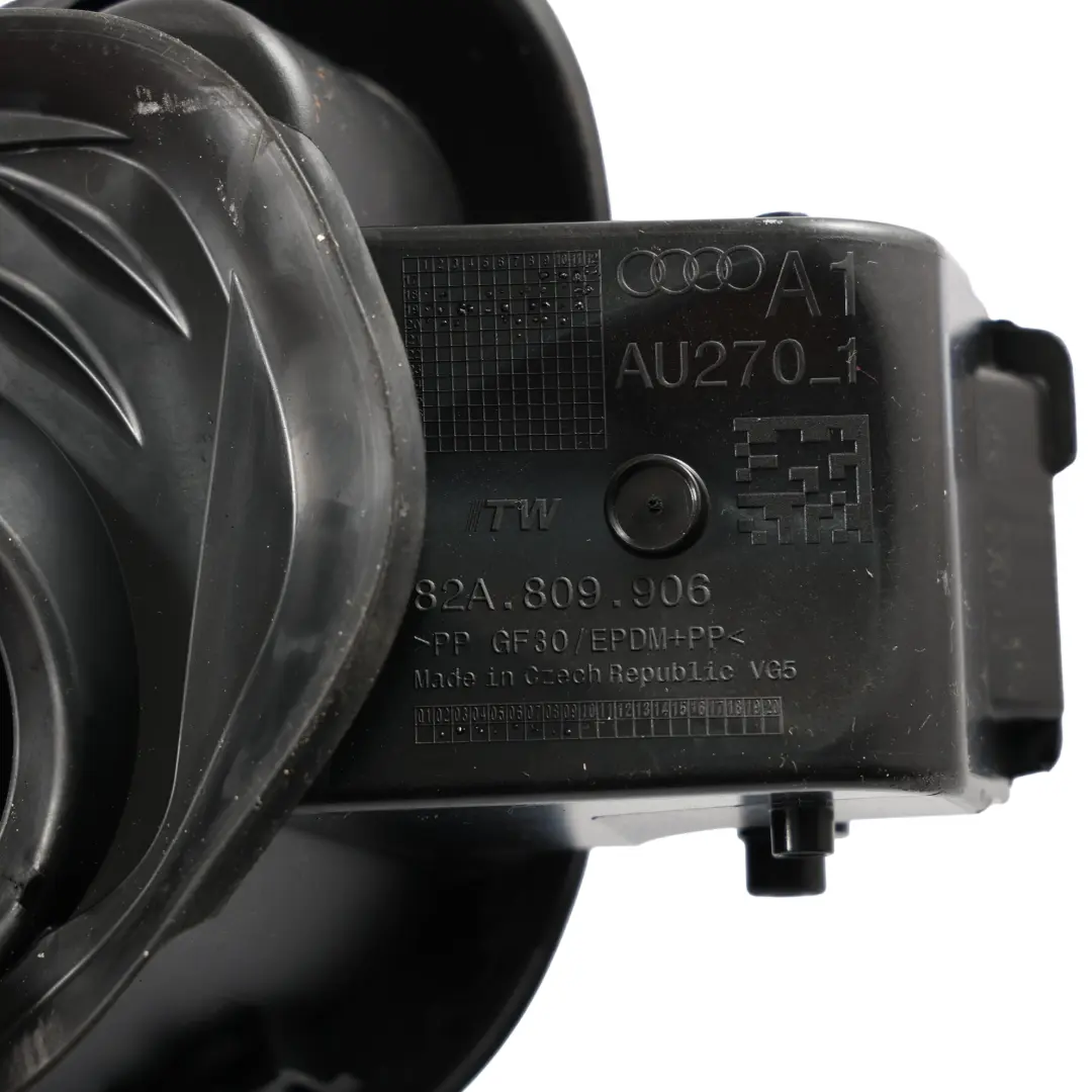 Audi A1 GB MK2 Alloggiamento Supporto Sportello Rifornimento - SKU 82A809906 - Numero di parte 82A809906