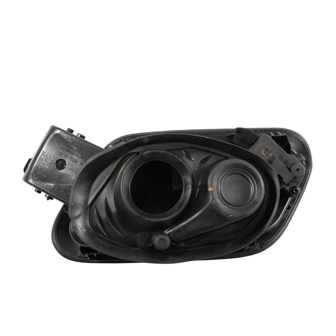 MK2 Alloggiamento Supporto Sportello Rifornimento per Audi A1 GB con numero di parte 82A809906 Audi A1 GB MK2 Alloggiamento Supporto Sportello Rifornimento - SKU 82A809906 - Numero di parte 82A809906