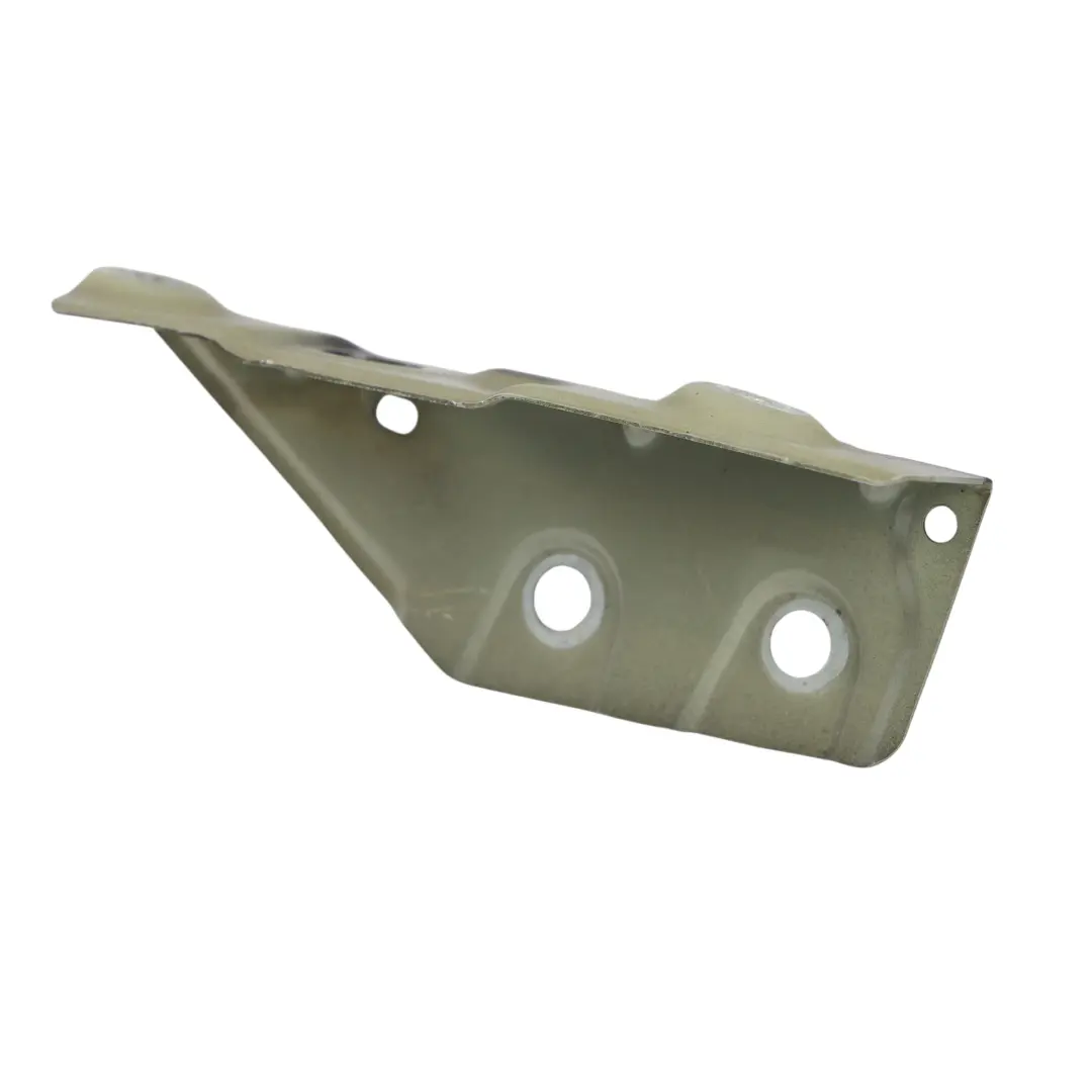 Staffa Supporto Parafango Anteriore Sinistro Nero Mitico Y9T per Audi A1 con numero di parte 82A821431 Audi A1 Staffa Supporto Parafango Anteriore Sinistro Nero Mitico Y9T - SKU 82A821431-MYB - Numero di parte 82A821431
