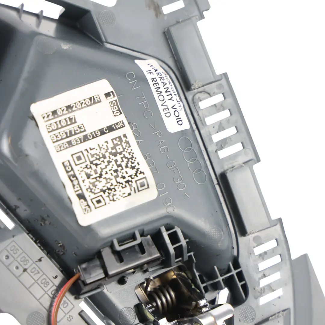 Audi A1 GB Manija Tirador Puerta Interior Delantero Izquierdo - SKU 82A837019C - Número de pieza 82A837019C