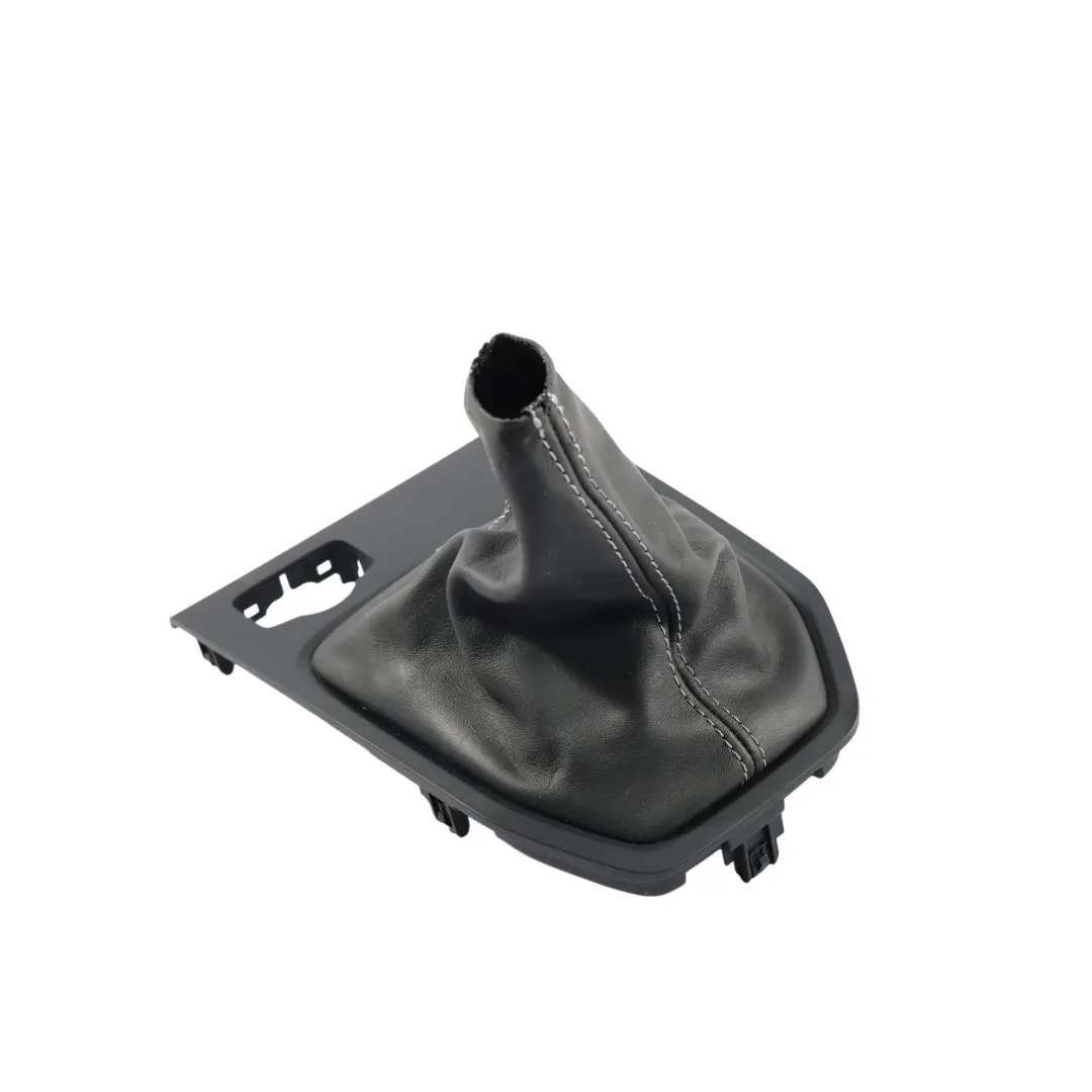 Mk2 GB Gear Knob Gearshift Lever Gaiter Cover Manual to Audi A1 with Part number 82A863278E Audi A1 Mk2 GB Gear Knob Gearshift Lever Gaiter Cover Manual - SKU RHD-82A863278E - Part number 82A863278E