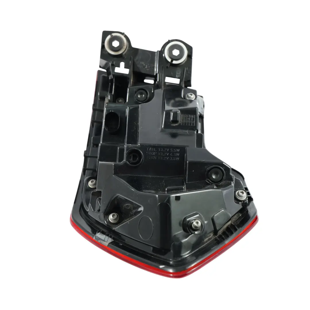 MK2 Sportback Fanale Posteriore Esterno Destro 82A945092C per Audi A1 GB con numero di parte 82A945091C Audi A1 GB MK2 Sportback Fanale Posteriore Esterno Destro 82A945092C - SKU 82A945091C - Numero di parte 82A945091C