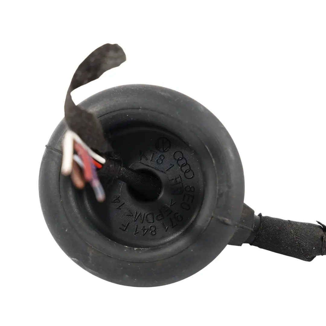 Sportback Rear Tail Light Wiring Cable Outer Right O/S to Audi A1 GB with Part number 82A945092C Audi A1 GB Sportback Rear Tail Light Wiring Cable Outer Right O/S - SKU 82A945092C-2 - Part number 82A945092C