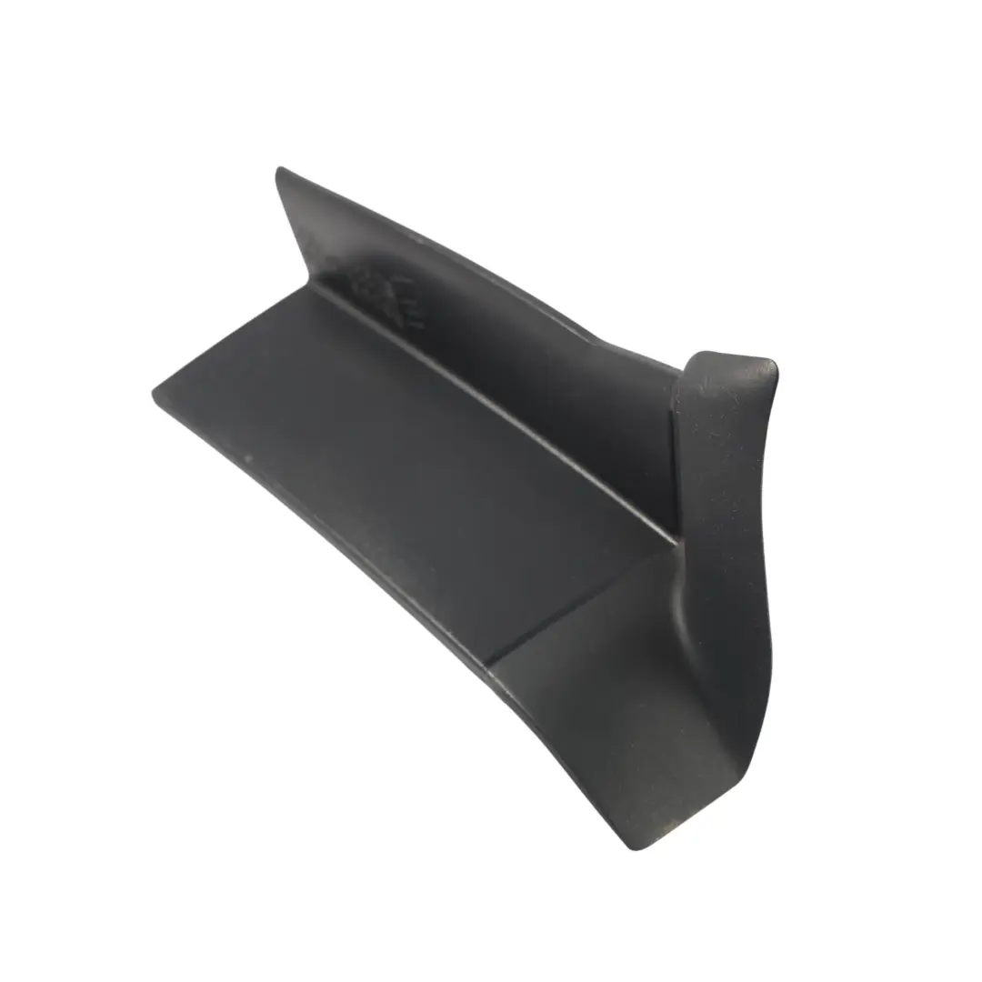 MK8 Sportback Heckleuchte Blende Abdeckung Links für Audi A1 mit Teilenummer 82A945253C Audi A1 MK8 Sportback Heckleuchte Blende Abdeckung Links - SKU 82A945253C - Teilenummer 82A945253C