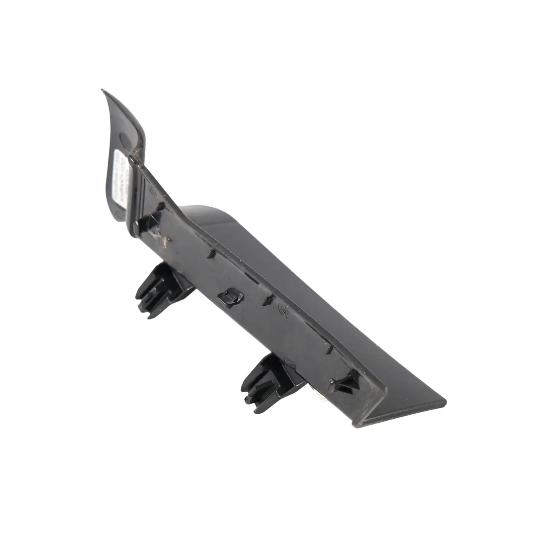 MK8 Sportback Heckleuchte Blende Abdeckung Links für Audi A1 mit Teilenummer 82A945253C Audi A1 MK8 Sportback Heckleuchte Blende Abdeckung Links - SKU 82A945253C - Teilenummer 82A945253C