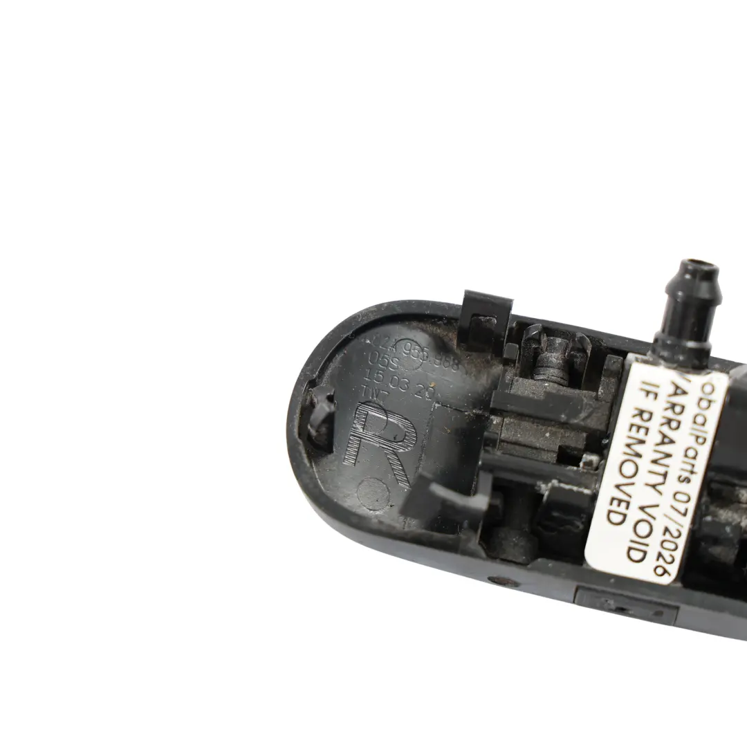 Audi A1 MK2 GB Buse Lave-Glace Pare-Brise Avant Droit - SKU 82A955988A - Numéro de pièce 82A955988A