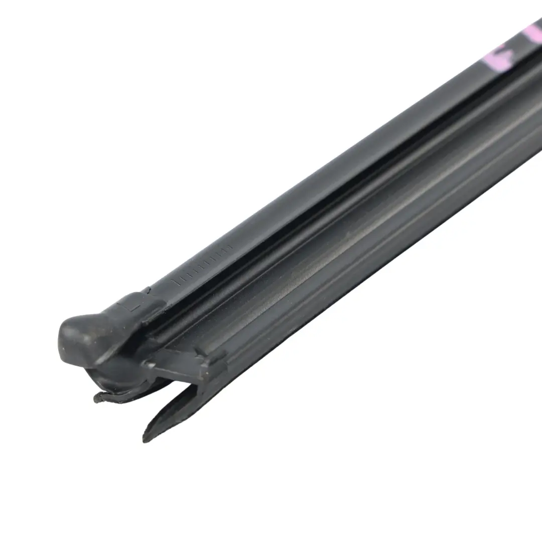 Mk2 Front Door Inner Window Glass Seal Gasket Rubber Left N/S to Audi A1 with Part number 82G837479 Audi A1 Mk2 Front Door Inner Window Glass Seal Gasket Rubber Left N/S - SKU 82G837479 - Part number 82G837479