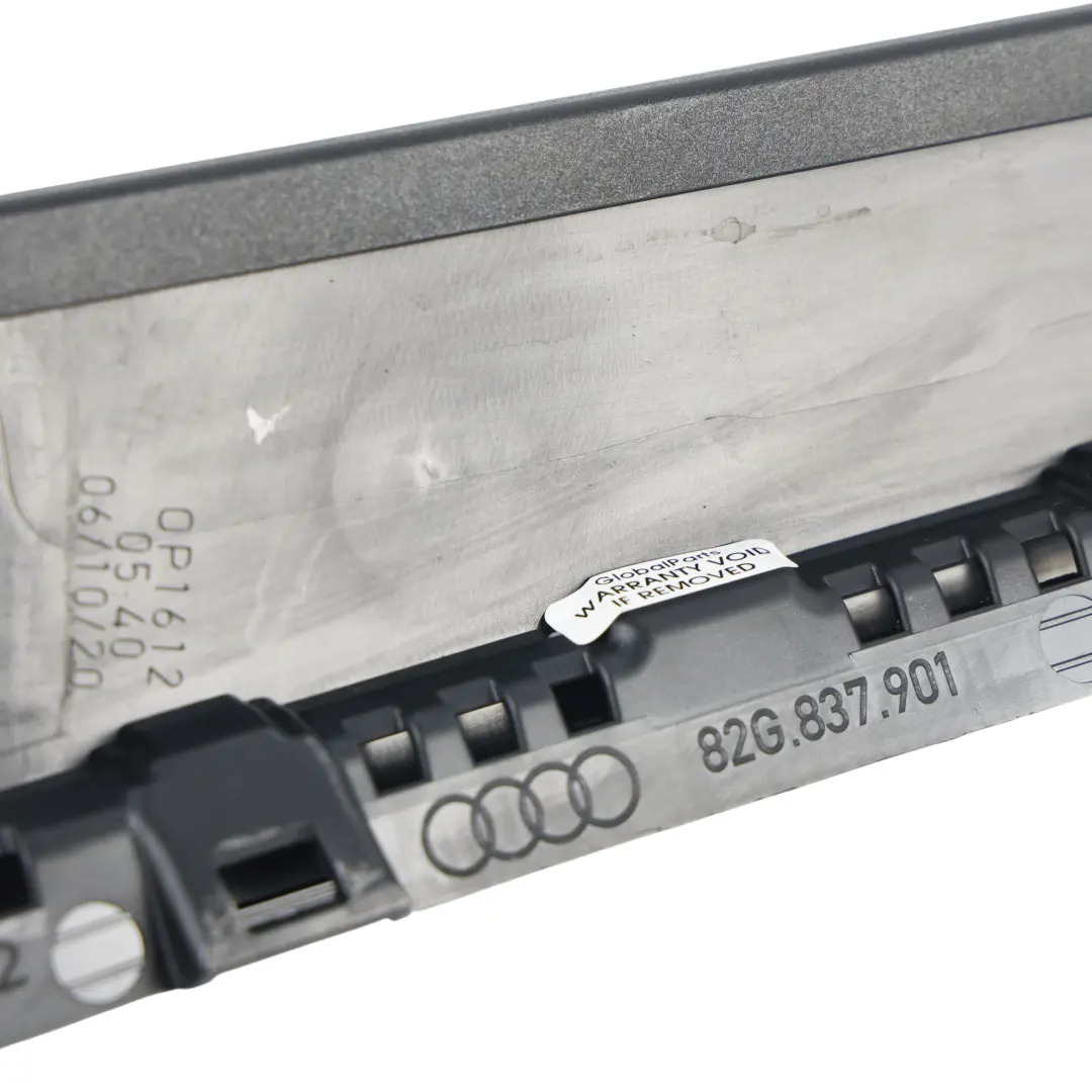 Audi A1 GB Mk2 Tür B-Säule Abdeckung Verkleidung Links Schwarz - SKU 82G837901 - Teilenummer 82G837901