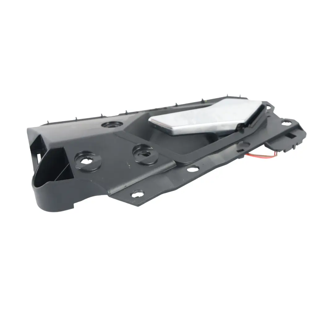 MK2 GB Maniglia Pannello Rivestimento Porta Posteriore Destra 82G839019A per Audi A1 con numero di parte 82G839020A Audi A1 MK2 GB Maniglia Pannello Rivestimento Porta Posteriore Destra 82G839019A - SKU 82G839020A - Numero di parte 82G839020A