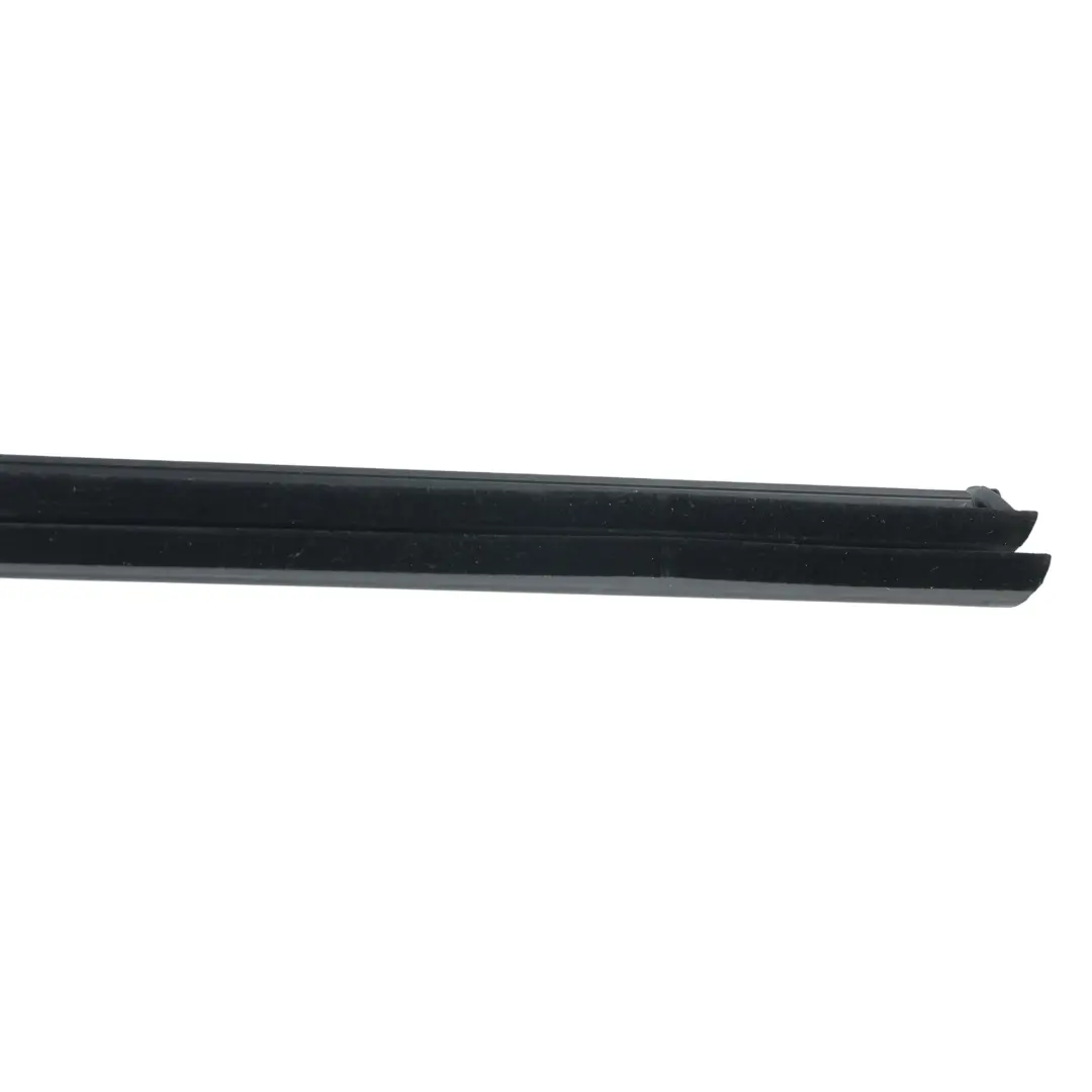 MK2 Junta Goma Cristal Ventana Puerta Delantera Derecha para Audi A1 con número de pieza 82G839480 Audi A1 MK2 Junta Goma Cristal Ventana Puerta Delantera Derecha - SKU 82G839480 - Número de pieza 82G839480