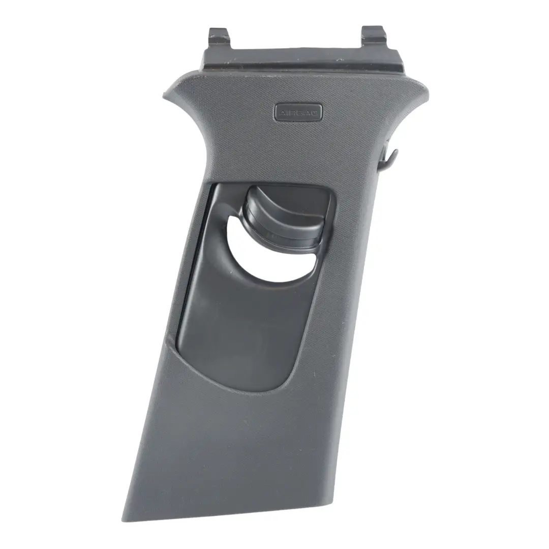 Audi A1 GB Osłona Słupka B Górna Prawa Czarna - SKU 82G867244-1 - Numer Części 82G867244