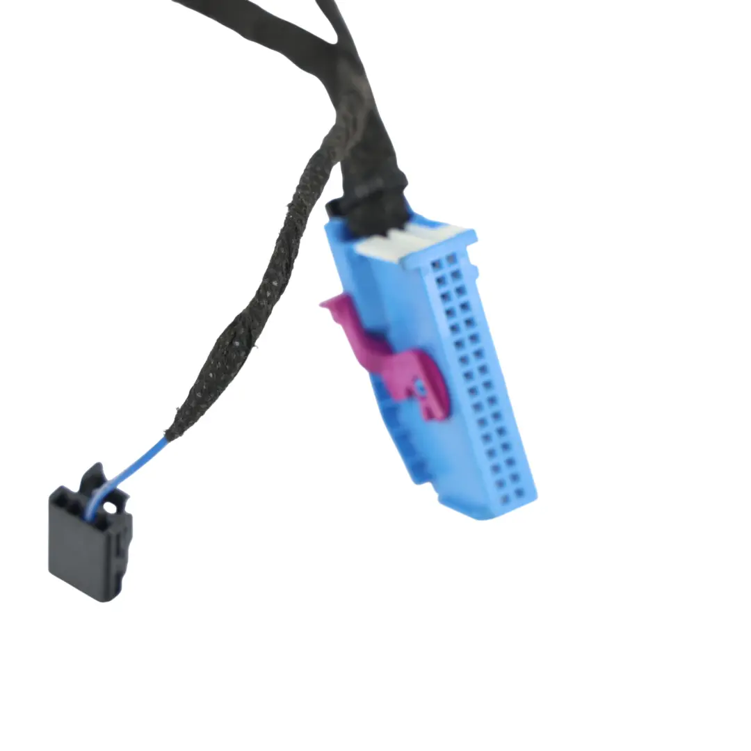 Mk2 Door Wiring Loom Harness Cable Front Driver Side O/S to Audi A1 GB with Part number 82G971035B Audi A1 GB Mk2 Door Wiring Loom Harness Cable Front Driver Side O/S - SKU 82G971035B - Part number 82G971035B