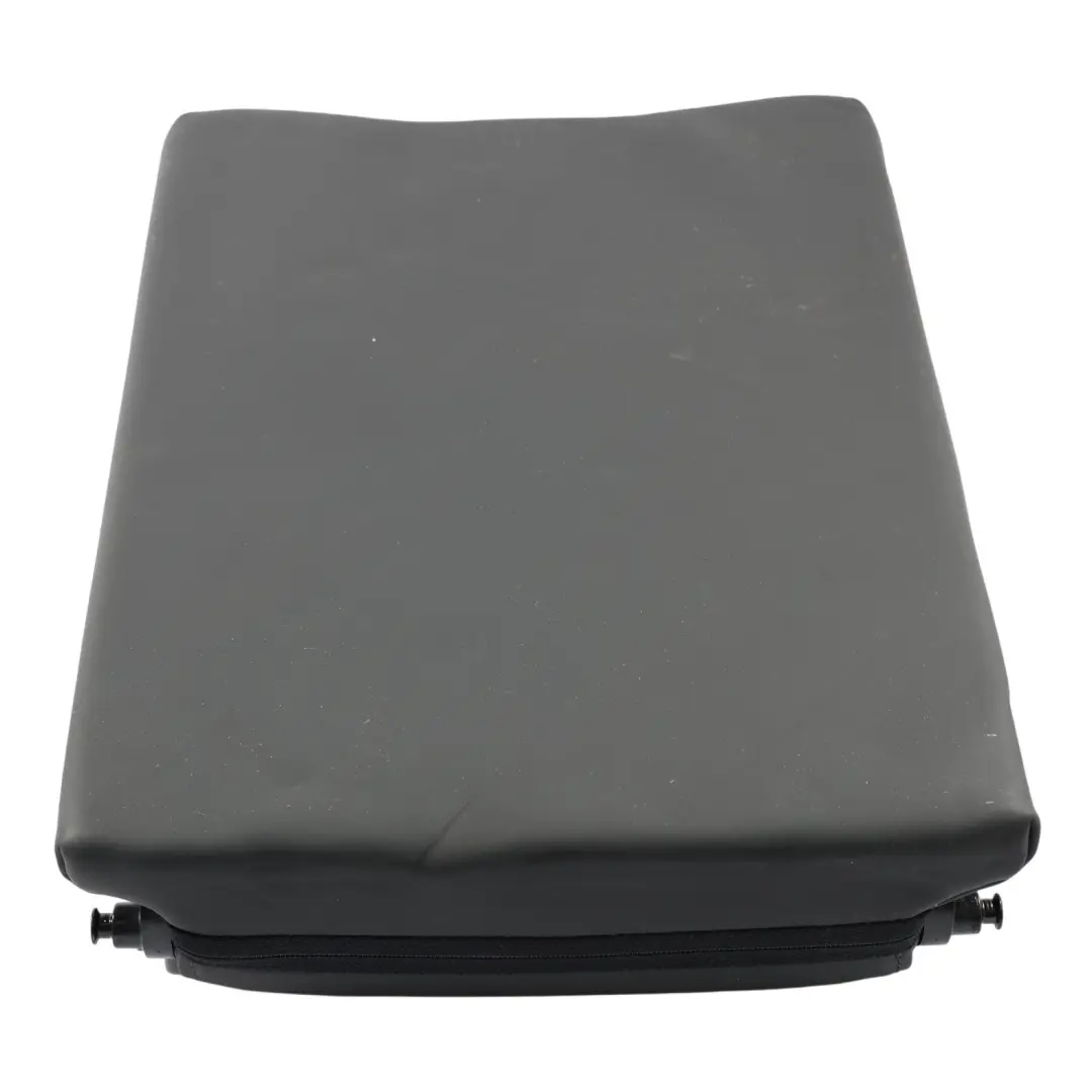 RSQ3 F3 Bracciolo Sedile Posteriore Portabicchieri Pelle Nero per Audi con numero di parte 83A885081K Audi RSQ3 F3 Bracciolo Sedile Posteriore Portabicchieri Pelle Nero - SKU 83A885081K - Numero di parte 83A885081K