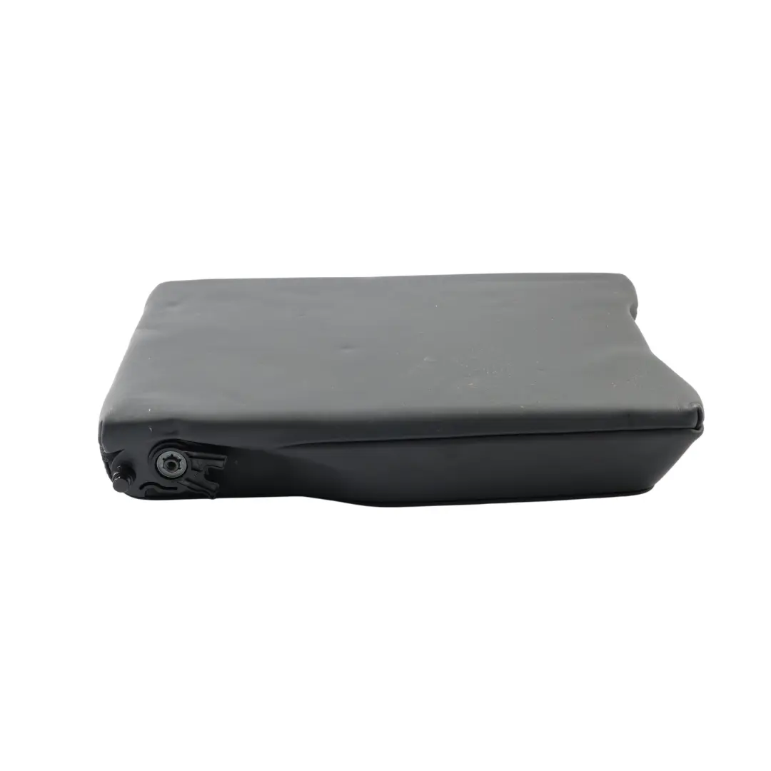 RSQ3 F3 Reposabrazos Asiento Trasero Portavasos Cuero Negro para Audi con número de pieza 83A885081K Audi RSQ3 F3 Reposabrazos Asiento Trasero Portavasos Cuero Negro - SKU 83A885081K - Número de pieza 83A885081K