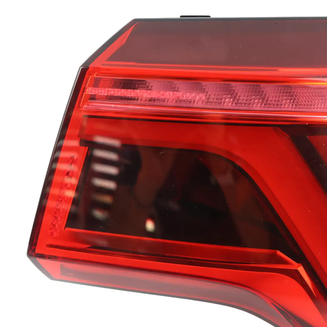 RSQ3 F3 Heckleuchte LED Außen Rechts für Audi Q3 mit Teilenummer 83A945092B Audi Q3 RSQ3 F3 Heckleuchte LED Außen Rechts - SKU 83A945092B - Teilenummer 83A945092B