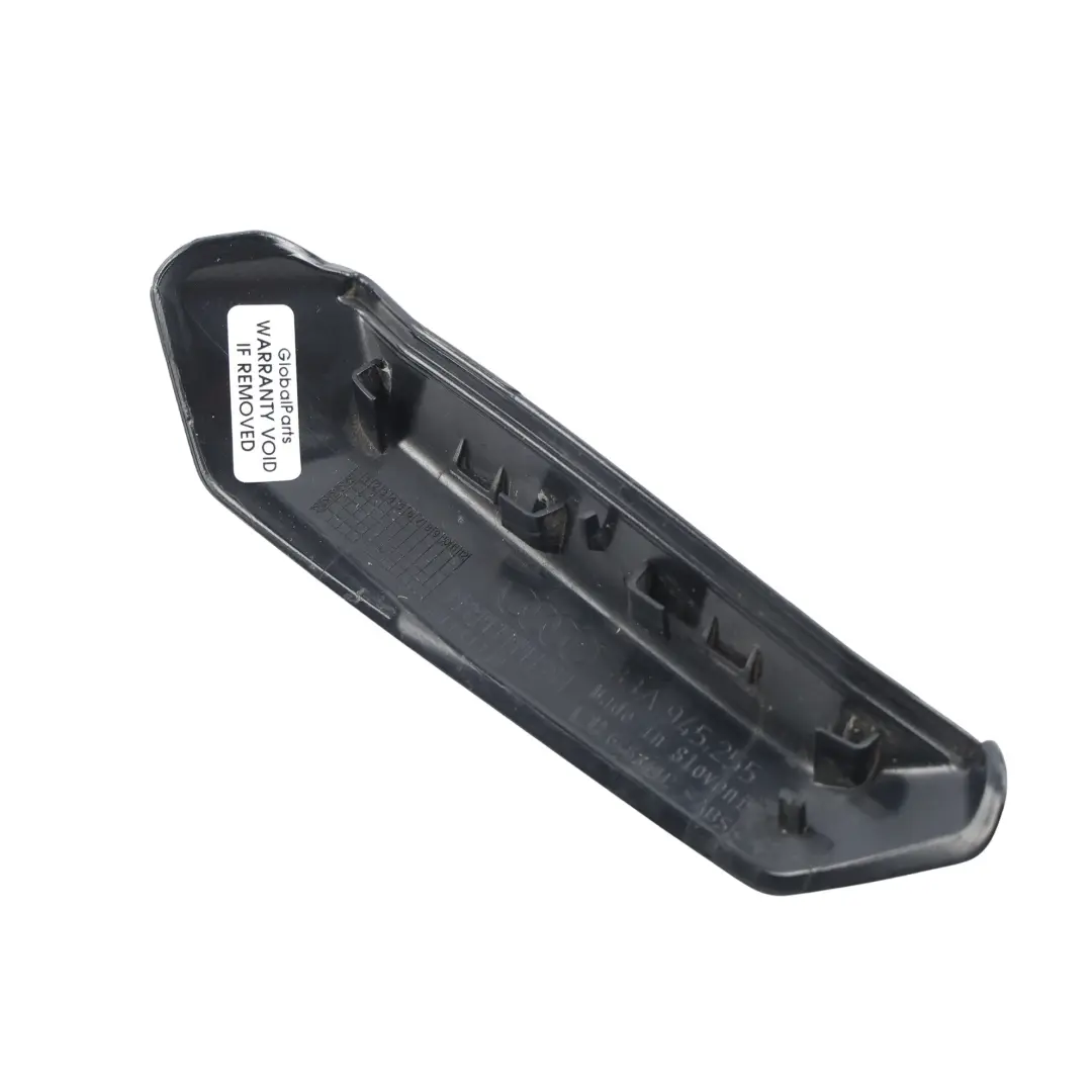RSQ3 F3 Luz Trasera Cubierta Panel Interior Izquierda para Audi Q3 con número de pieza 83A945255 Audi Q3 RSQ3 F3 Luz Trasera Cubierta Panel Interior Izquierda - SKU 83A945255 - Número de pieza 83A945255