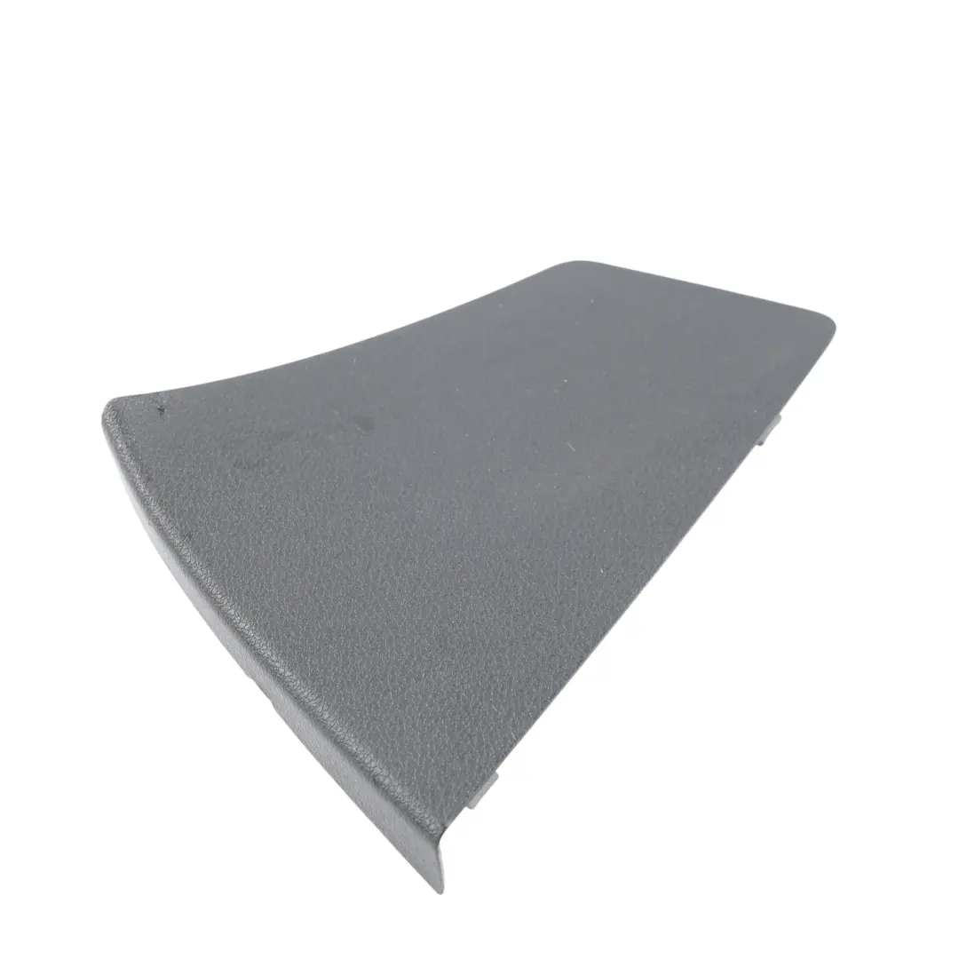 Cubierta Tapa Lámpara Portón Trasero Derecha para Audi Q3 F3 con número de pieza 83F867658 Audi Q3 F3 Cubierta Tapa Lámpara Portón Trasero Derecha - SKU 83F867658 - Número de pieza 83F867658