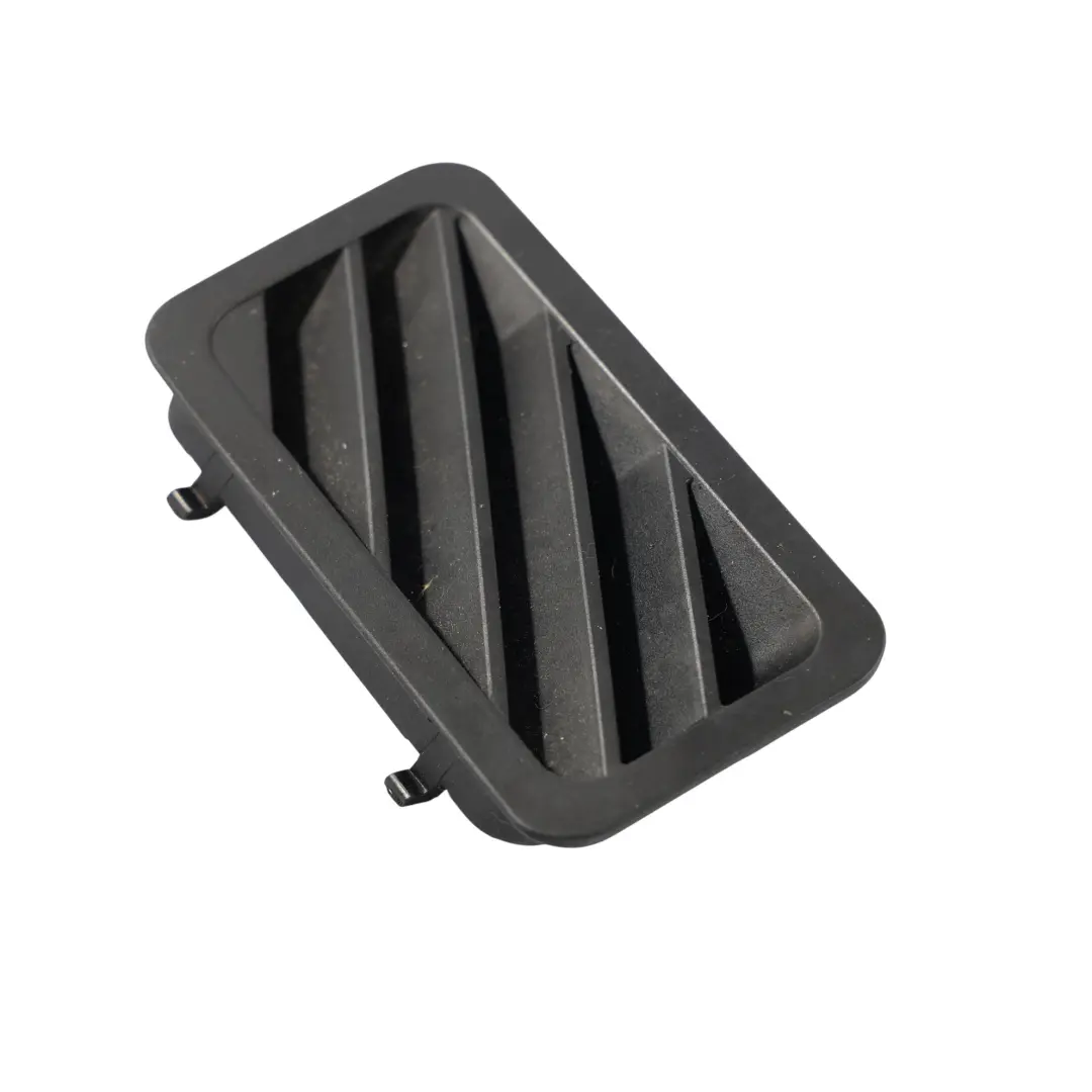 Bocchetta Aria Sbrinatore Schermo Cruscotto Sinistra per BMW X5 E53 con numero di parte 8402219 BMW X5 E53 Bocchetta Aria Sbrinatore Schermo Cruscotto Sinistra - SKU 8402219 - Numero di parte 8402219
