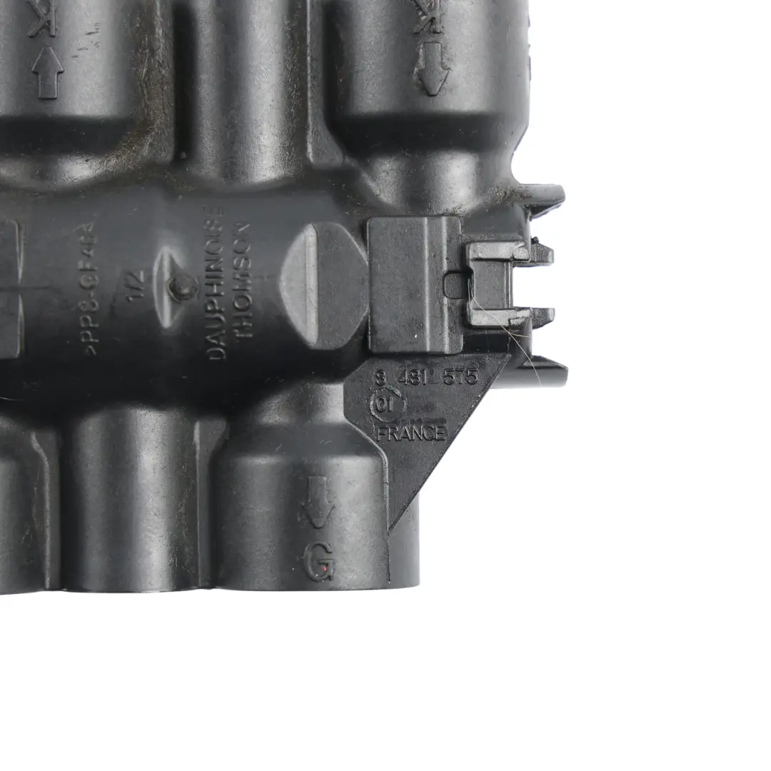 BMW F45 F46 G30 Mini F60 Thermostat Gearbox Oil Cooler Hose Connector 9488754 - SKU 8481575-2 - Part number 8481575