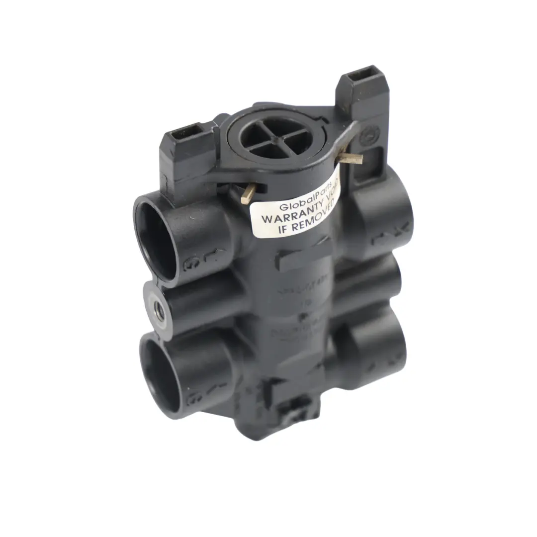 BMW F45 F46 G30 Mini F60 Conector Manguera Termostato Enfriador Aceite 9488754 - SKU 8481575-2 - Número de pieza 8481575