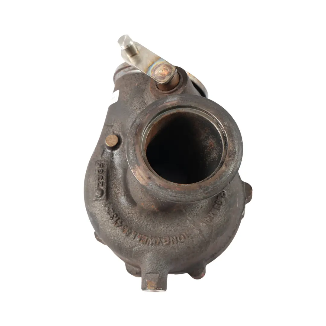 Copertura Turbo B47D20B 25dX B47 2.0 Diesel per BMW X5 F15 con numero di parte 8513567 BMW X5 F15 Copertura Turbo B47D20B 25dX B47 2.0 Diesel - SKU 8513567-3 - Numero di parte 8513567